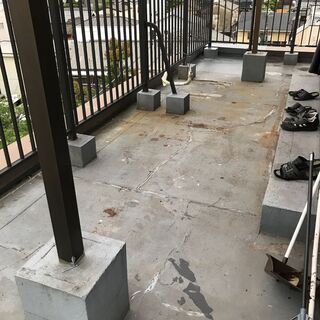 左官作業工の方を求めます。
