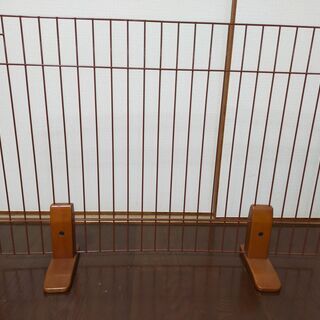 金属製室内用ガードフェンス