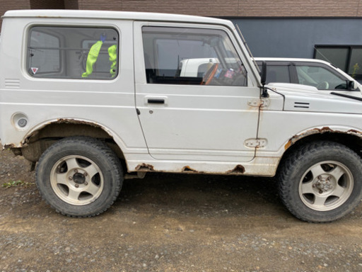 195/80r16 TOYOマッドタイヤ　ジムニーja11jb23