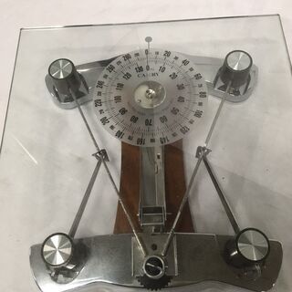 アナログ体重計の画像