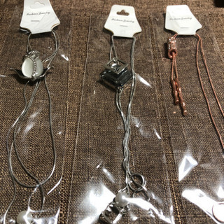 【新品未開封】ロングネックレス各種の画像