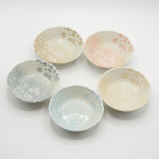 【中古】桜柄の小皿5色セットの画像