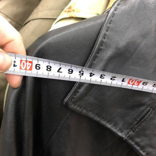 革ジャン　豹柄　イタリアの画像