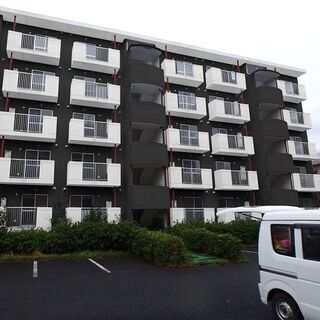 初期費用２０，０００円のだけです。分割払いなどはありません。家賃...