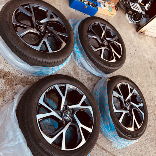 ☆値下げ☆トヨタ　c-hr  4本セット純正ホイール　chr ch-r