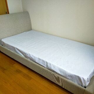 NITORI シングルベット マットレス付の画像