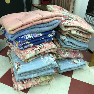 布団毛布枕　引き取り限定