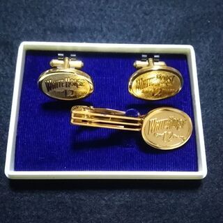 18KGP　タイピン　カフスセット　ケース入り　レア物は　ホワイ...