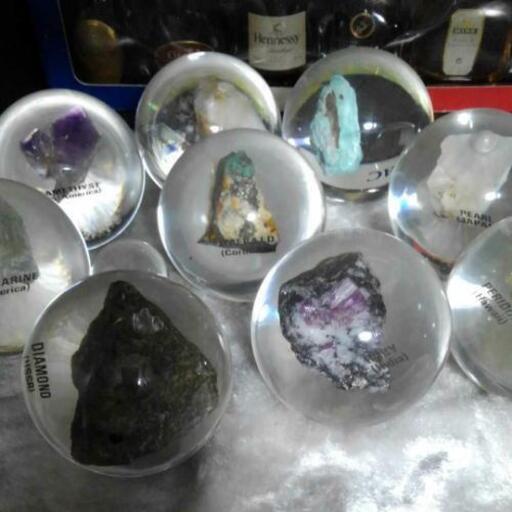 １年の誕生石［原石］断捨離