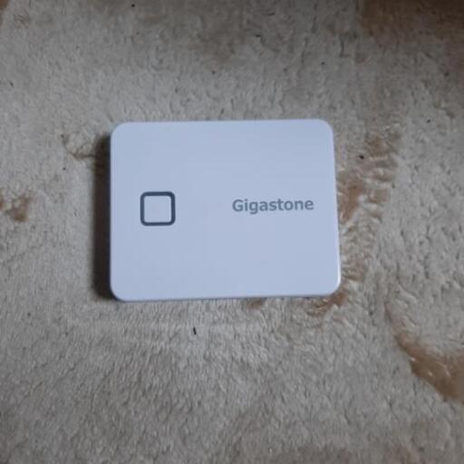 取引中ワイヤレスメモリーカードリーダー
