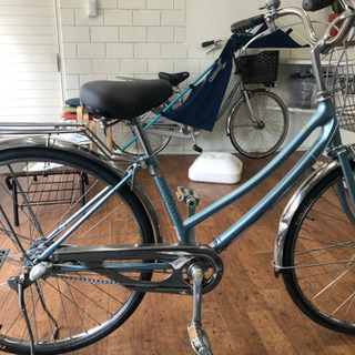 中古自転車、アルミフレーム、オートライト、内装3段。