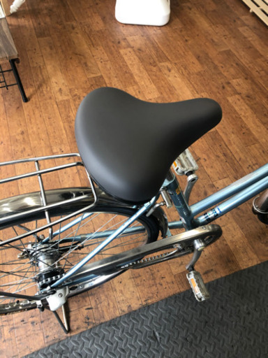 中古自転車、アルミフレーム、オートライト、内装3段。