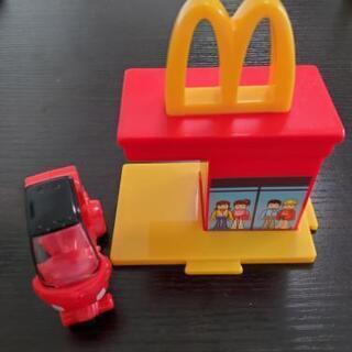 マクドナルド ハッピーセット おもちゃ トミカの画像