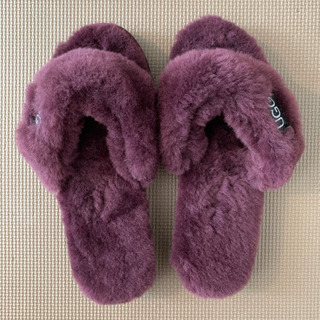 UGG スリッパの画像