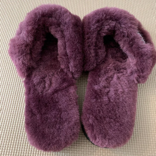 UGG スリッパの画像