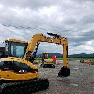 バックフォー　ショベル　ユンボ　除雪機　CAT 305SR クレーン仕様の画像
