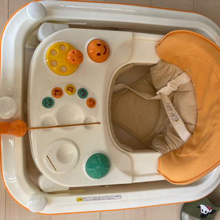 歩行器　赤ちゃん　combi コンビの画像