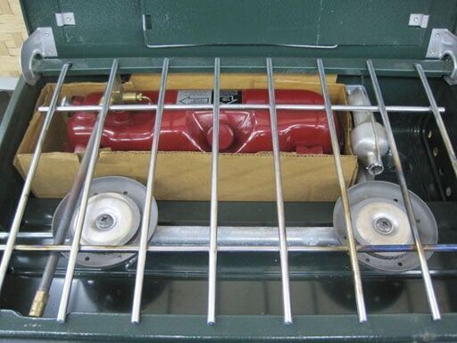 コールマン ツーバーナー ホワイトガソリン 425F 93年製造