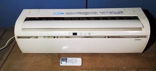 TOSHIBA ルームエアコン 室内機 2013年製