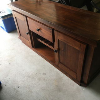 テレビ台　(基地内で購入)の画像