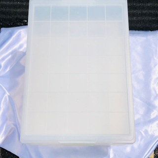 *決まりました*無印良品キャリーボックス・ロック付き２個の画像