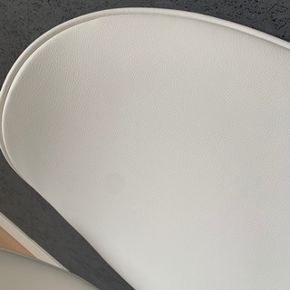 【ホワイト】リモートワーク用チェアの画像