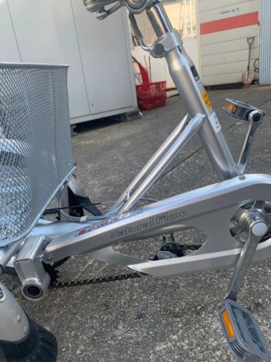 三輪自転車 大人用 三輪車
