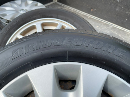 タイヤ195/65/R15 91S