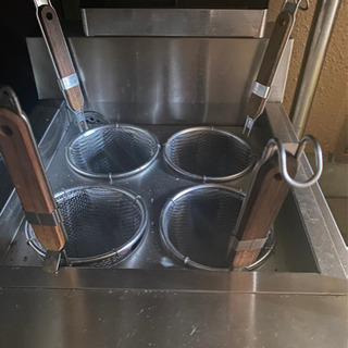 中古 マルゼン 卓上型 ゆで麺器 カゴ4つ ラーメン釜