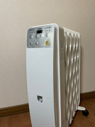 【美品】オイルヒーター