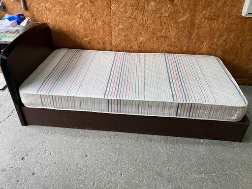 J2809　シングルベッド　ブラウン