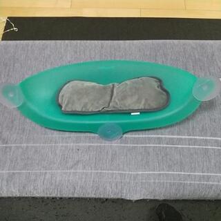 猫用 窓につけるベッドの画像