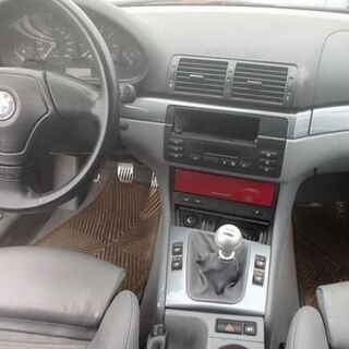 価格高騰中　BMW３１８CI　希少左ハンドルの5速マニュアルローサス　アルミ　マフラー部品取り？交換可の画像