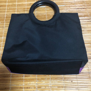 ベトナムの刺繍バックの画像