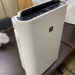 ほぼ新品のSHARPプラズマクラスターの空気清浄機です！