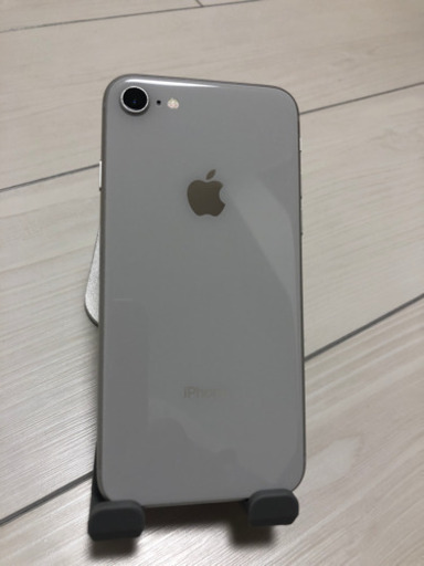 iPhone 8 64GB SIMフリー #310