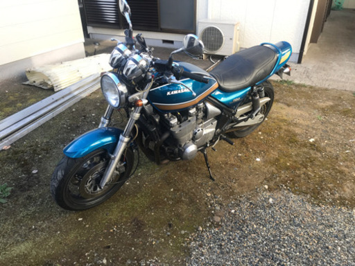 ゼファー 1100 玉虫色