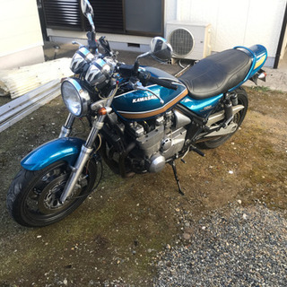 ゼファー 1100 玉虫色