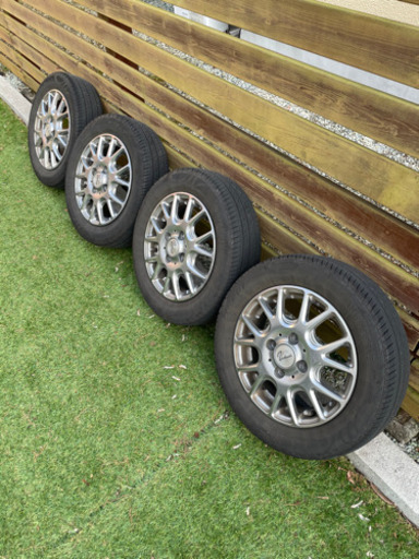 軽自動車　アルミホイール（タイヤ付）