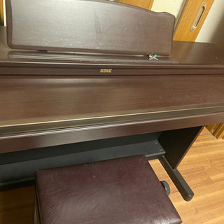 電子ピアノ