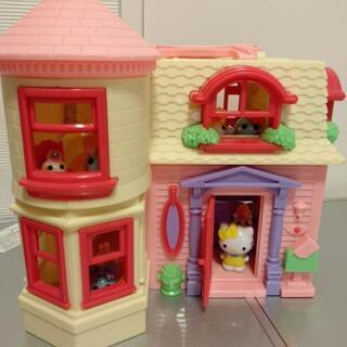 キティちゃんハウスとほっぺちゃんセットの画像