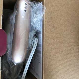 ★新古品（未使用）★Panasonic 衣類スチーマー（ピンクゴールド）の画像