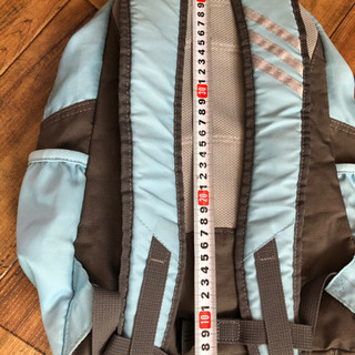 （取引先決定）無料！アディダス ジュニア用リュックの画像