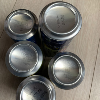 お酒、ビール5缶の画像
