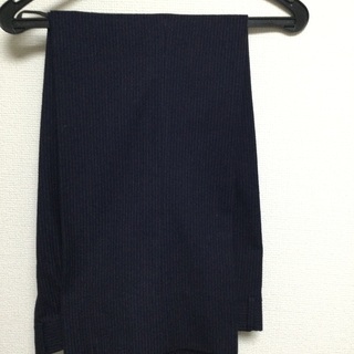 marie claire のジャケットと、高島屋ブランドのスラックスセットの画像