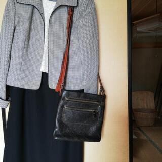 ショルダーバック　LEVANTの画像