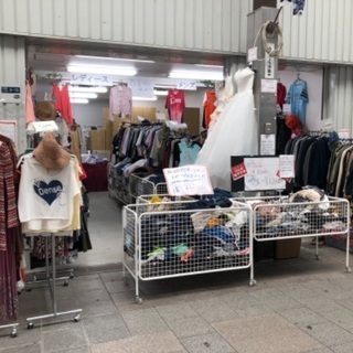 ☆スポーツウェアブランド大量入荷しました‼︎メンズ、レディース❗...