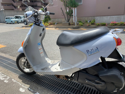 スズキ　レッツ4パレット