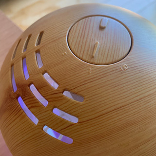 加湿器　アロマ　木目調