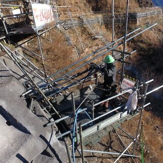 ただいま事業拡大のため、法面工事の現場作業員を募集します。の画像